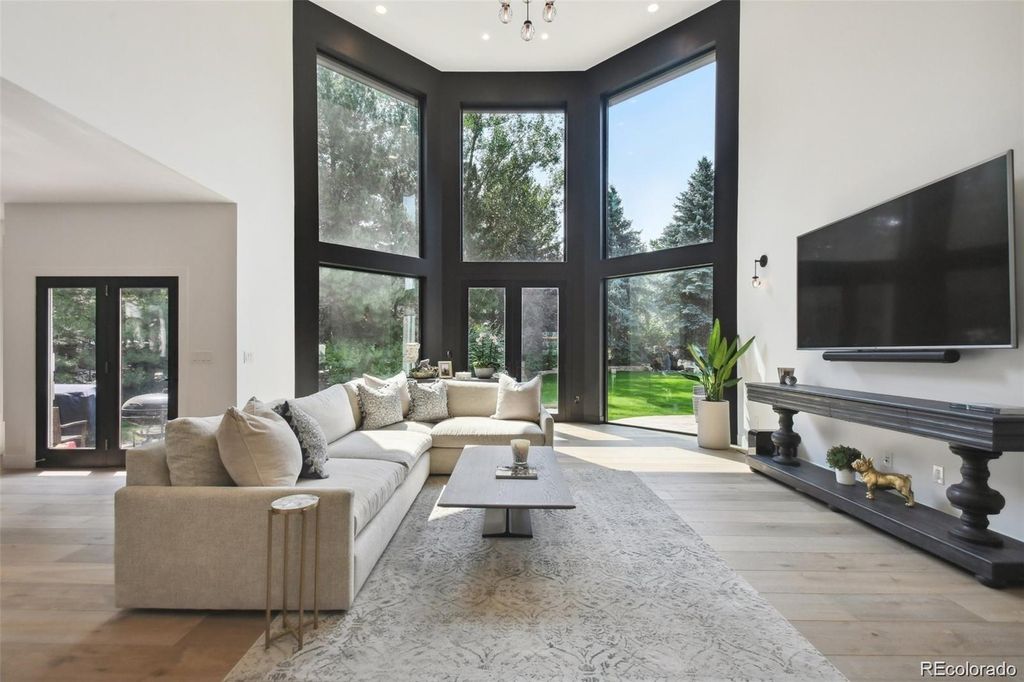 Image 8 of property listing at 4736 S Fillmore Court, Cherry Hills Village, CO 80113