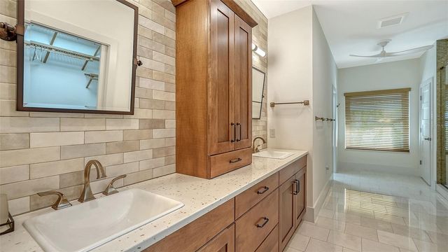 345 MADISON DRIVE, Sarasota, FL 34236