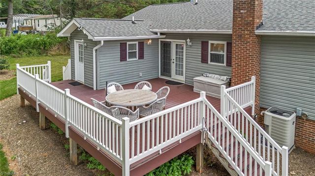 698 Oak Grove Church Road, Millers Creek, NC 28651