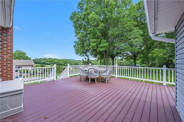 698 Oak Grove Church Road, Millers Creek, NC 28651