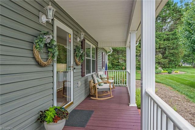 698 Oak Grove Church Road, Millers Creek, NC 28651