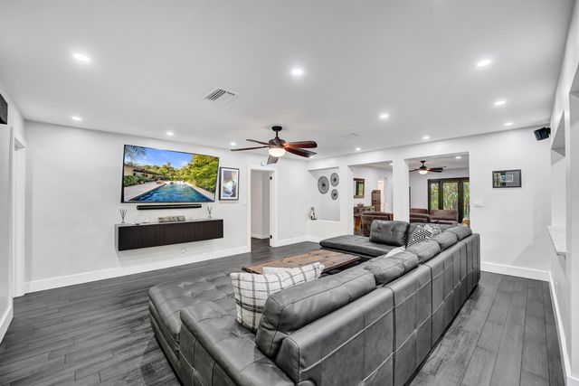 2309 NE 12th Court, Fort Lauderdale, FL 33304