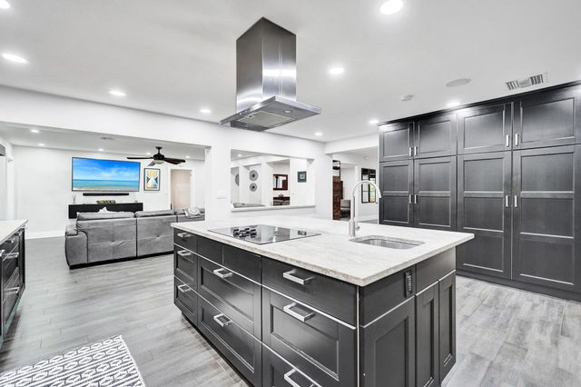 2309 NE 12th Court, Fort Lauderdale, FL 33304