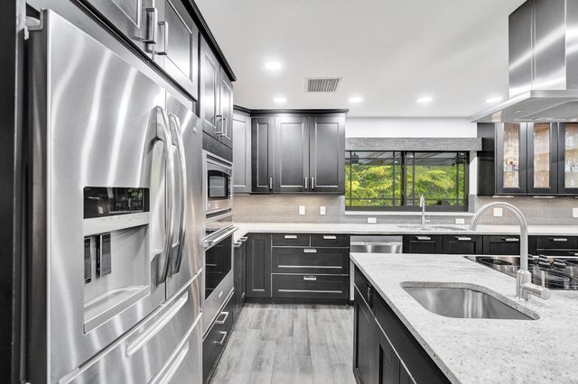 2309 NE 12th Court, Fort Lauderdale, FL 33304