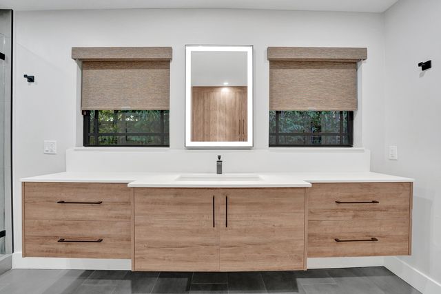 2309 NE 12th Court, Fort Lauderdale, FL 33304