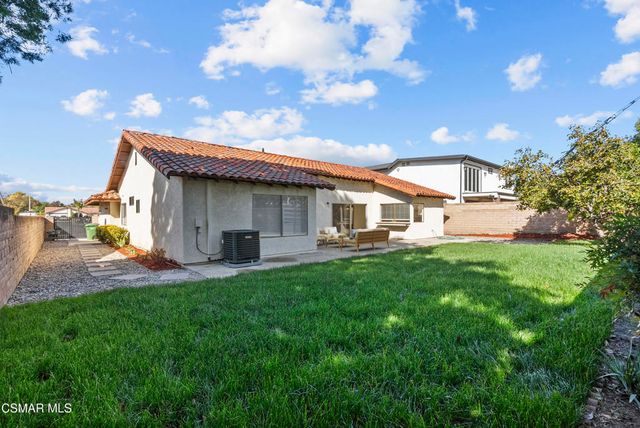 3248 Sunglow Avenue, Simi Valley, CA 93063