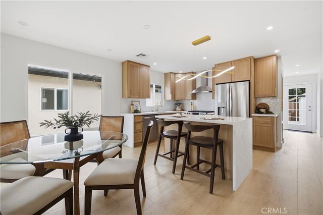 3667 Cimarron, Los Angeles, CA 90018