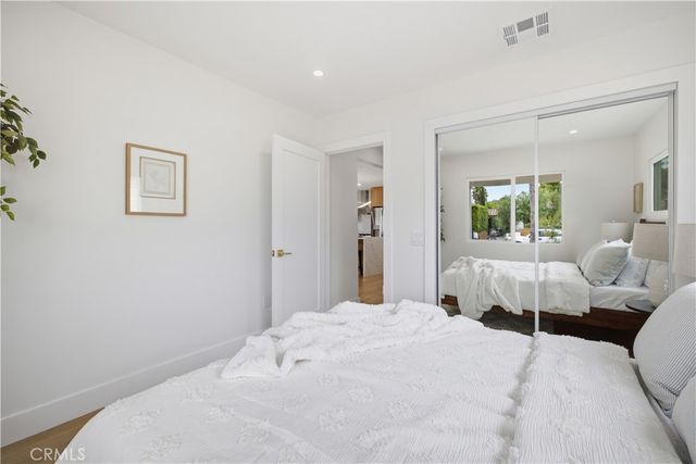 3667 Cimarron, Los Angeles, CA 90018