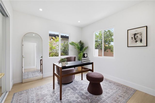 3667 Cimarron, Los Angeles, CA 90018