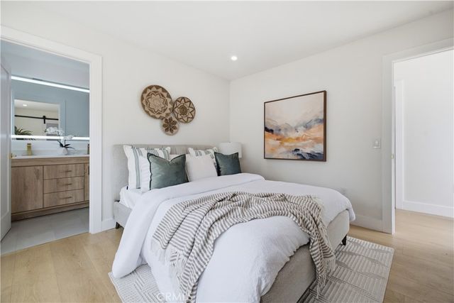 3667 Cimarron, Los Angeles, CA 90018