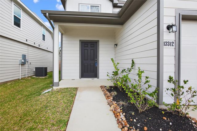 13312 Burbot Drive, Conroe, TX 77384