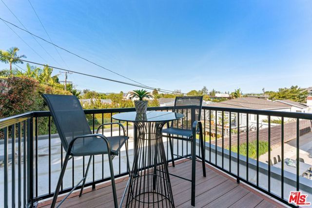 2658 34th Street, Santa Monica, CA 90405