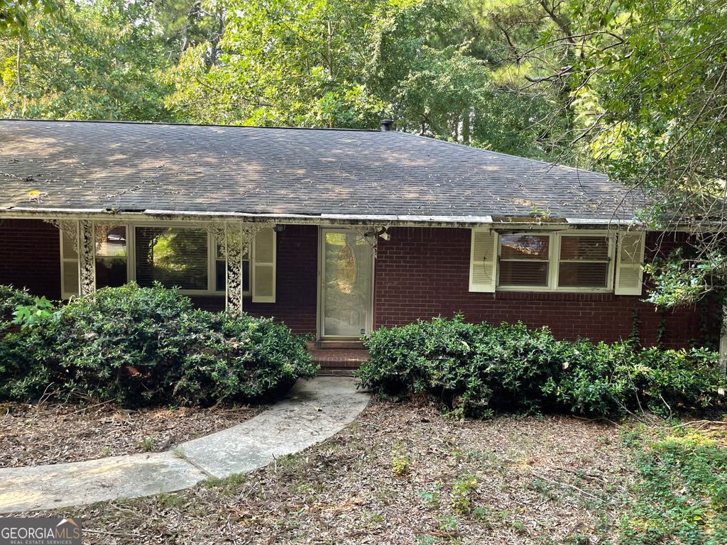 2649 Headland Drive, East Point, GA 30344
