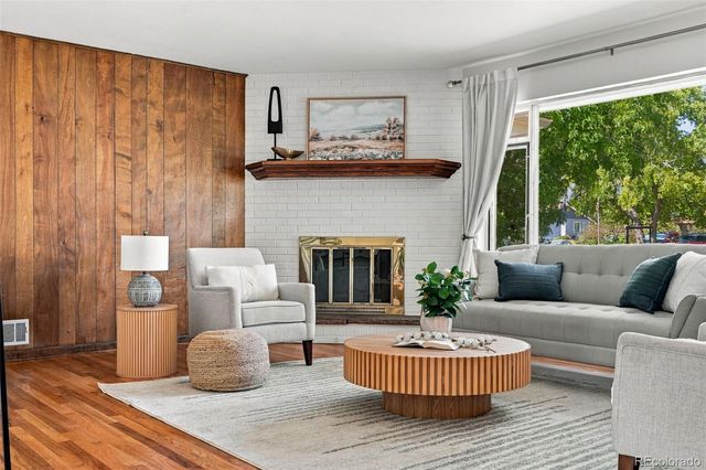 6660 W 12th Place, Lakewood, CO 80214