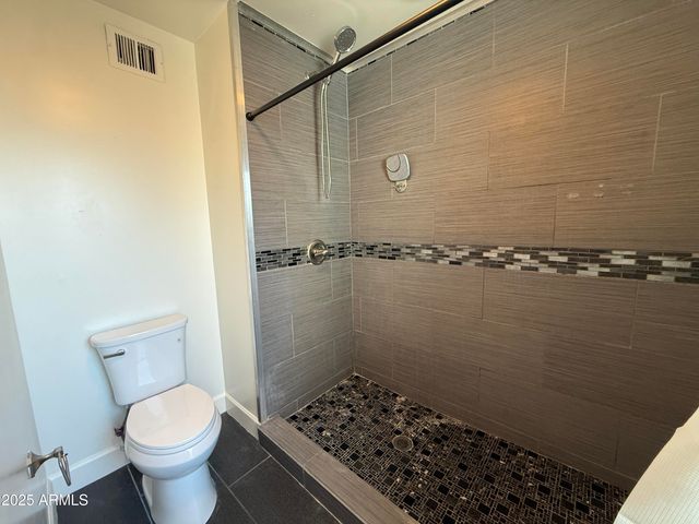 8902 E CHOLLA Street, Scottsdale, AZ 85260