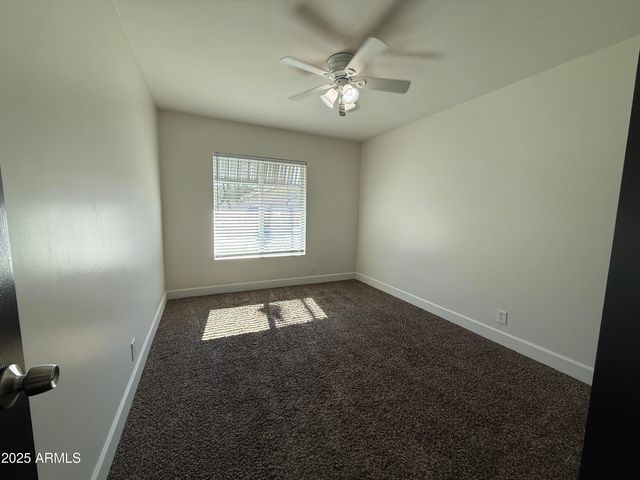 8902 E CHOLLA Street, Scottsdale, AZ 85260