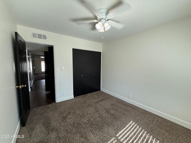 8902 E CHOLLA Street, Scottsdale, AZ 85260