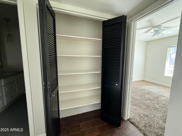 8902 E CHOLLA Street, Scottsdale, AZ 85260