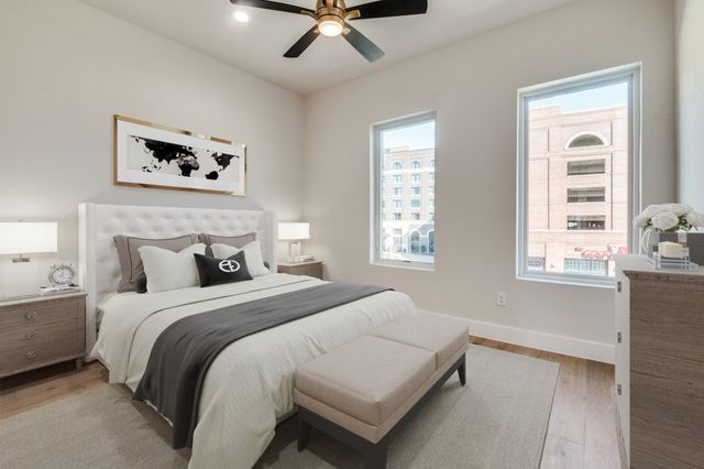 250 E Dallas Road 112, Grapevine, TX 76051