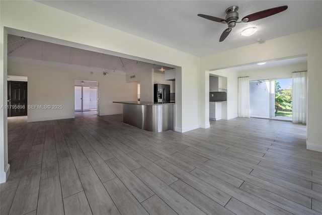 5715 Bayberry Ln, Tamarac, FL 33319