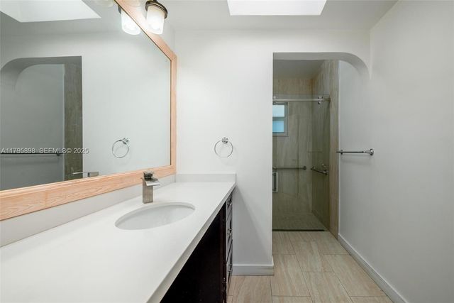 5715 Bayberry Ln, Tamarac, FL 33319