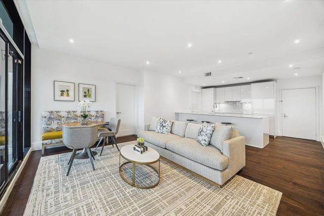 1701 Hermann Drive 30D, Houston, TX 77004