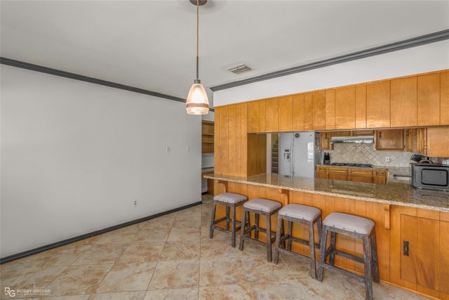 1830 Willow Point Drive, Shreveport, LA 71119