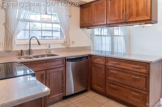 46048 Quail Ridge Drive, Plymouth, MI 48170