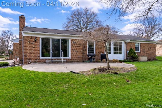 46048 Quail Ridge Drive, Plymouth, MI 48170