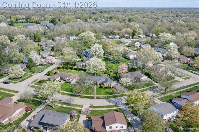 46048 Quail Ridge Drive, Plymouth, MI 48170