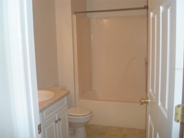1694 APRIL AVENUE, Deltona, FL 32725