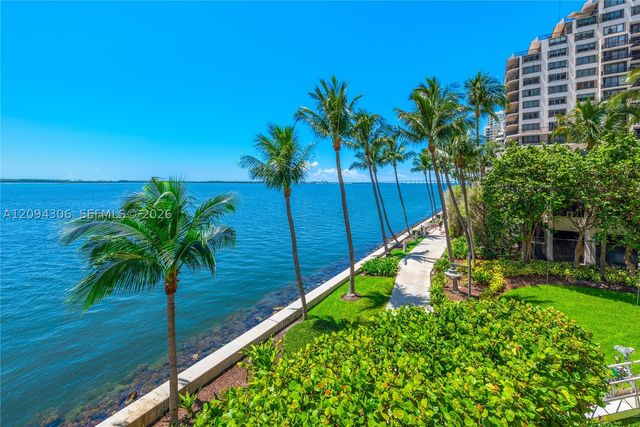 808 Brickell Key Dr 304, Miami, FL 33131