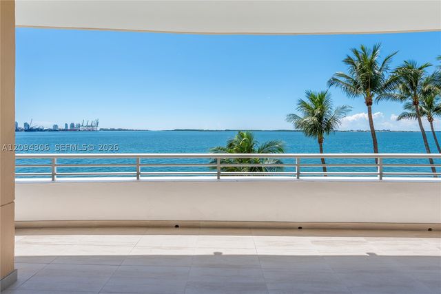 808 Brickell Key Dr 304, Miami, FL 33131