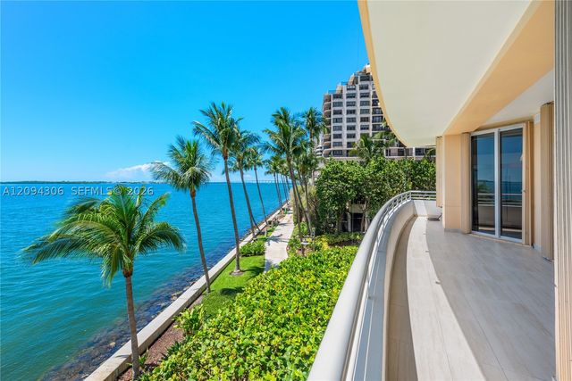808 Brickell Key Dr 304, Miami, FL 33131