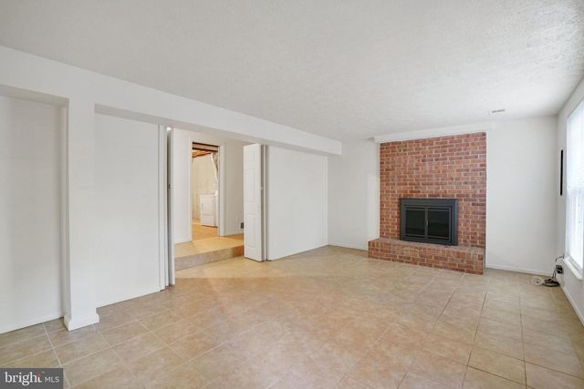 6515 FIELD MASTER DR, Springfield, VA 22152