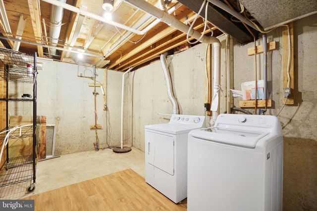 6515 FIELD MASTER DR, Springfield, VA 22152