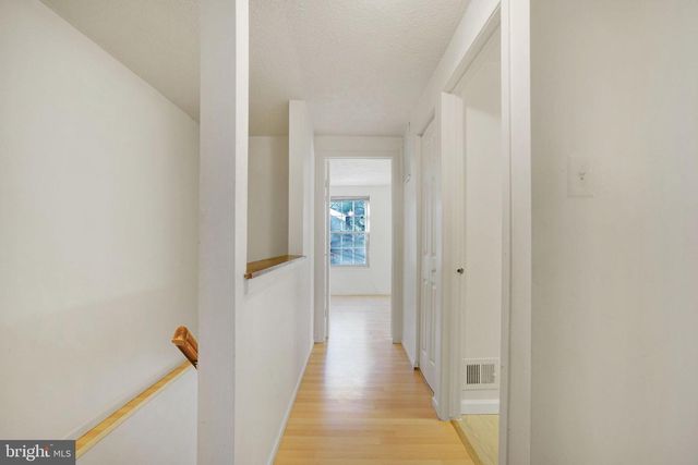 6515 FIELD MASTER DR, Springfield, VA 22152