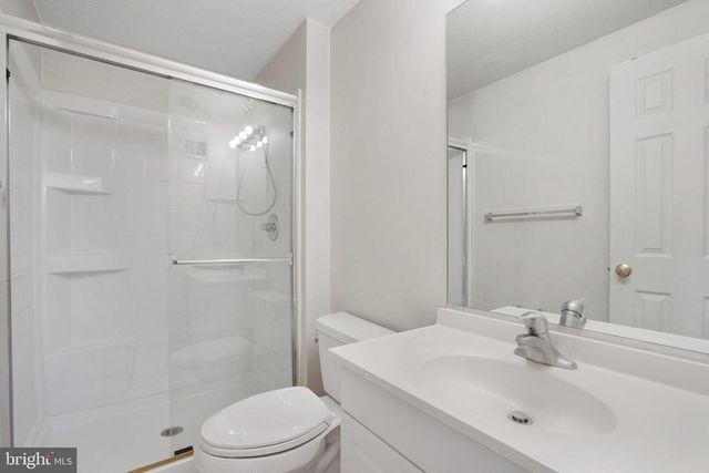 6515 FIELD MASTER DR, Springfield, VA 22152