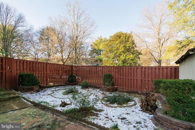 6515 FIELD MASTER DR, Springfield, VA 22152