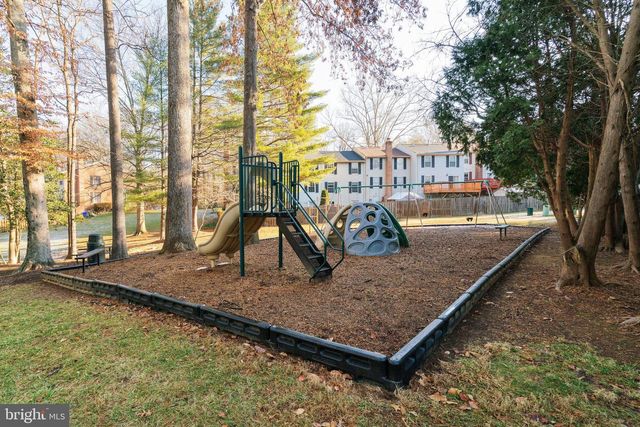 6515 FIELD MASTER DR, Springfield, VA 22152