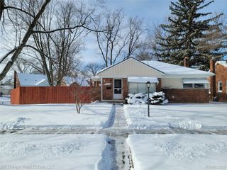 15827 Denby, Redford Charter Township, MI 48239