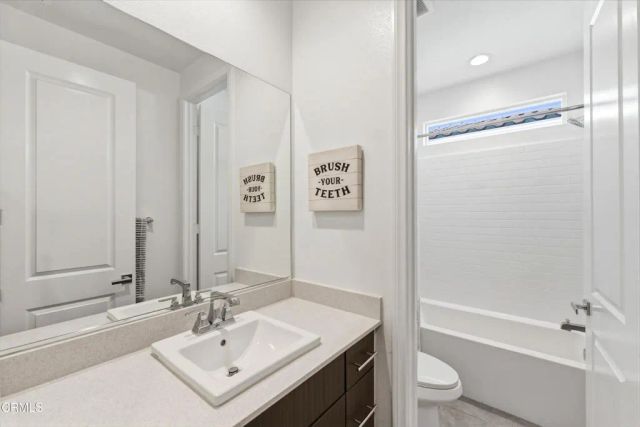 341 Fraser Point, Camarillo, CA 93012