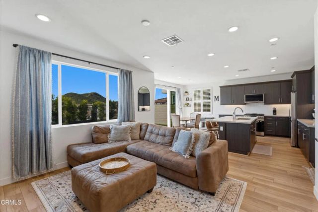 341 Fraser Point, Camarillo, CA 93012