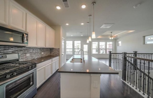8620 Hollyoaks Creek Lane, Houston, TX 77063