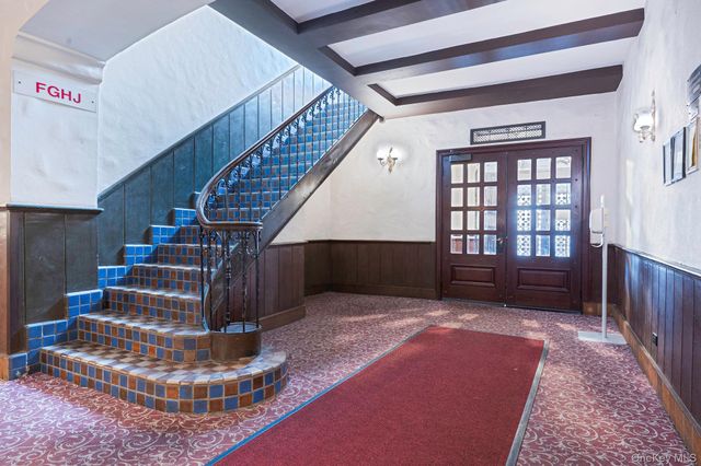 109-14 Ascan Avenue 4B, Forest Hills, NY 11375