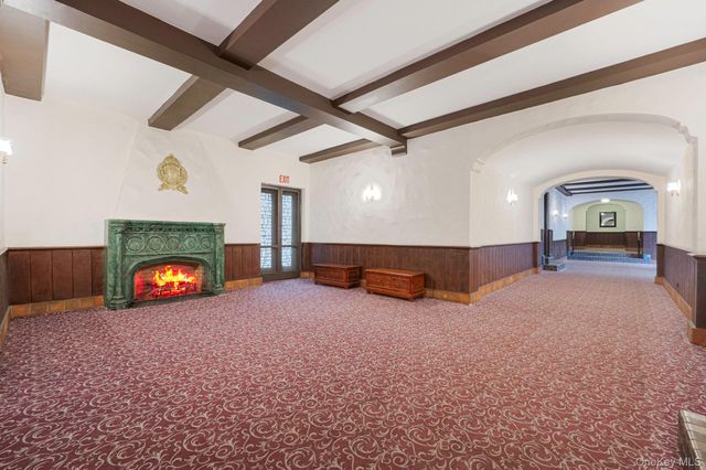 109-14 Ascan Avenue 4B, Forest Hills, NY 11375