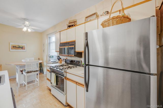 109-14 Ascan Avenue 4B, Forest Hills, NY 11375