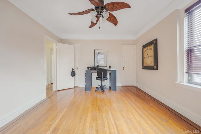 109-14 Ascan Avenue 4B, Forest Hills, NY 11375