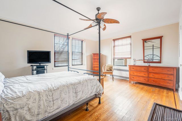 109-14 Ascan Avenue 4B, Forest Hills, NY 11375