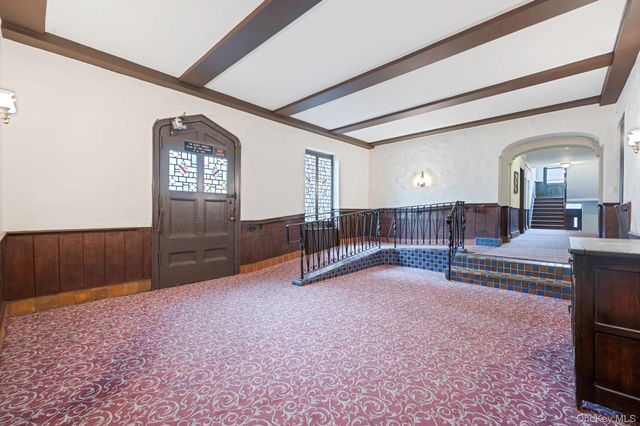 109-14 Ascan Avenue 4B, Forest Hills, NY 11375